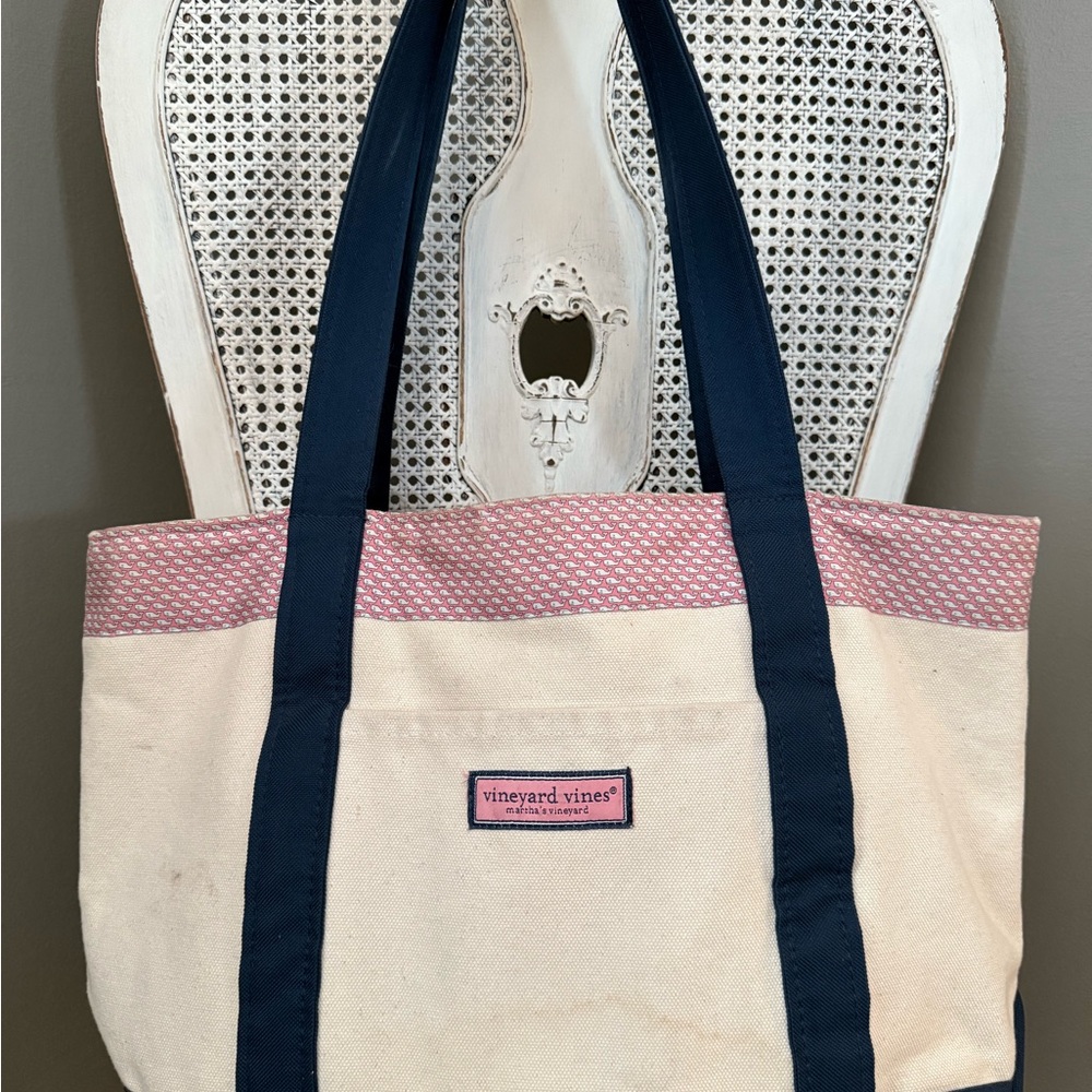 Vineyard Vines Pink and Cream Women's Tote Bag